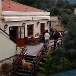 Kisik Konagi Pensionat Yesilyurt (Canakkale)